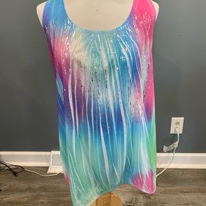 Maurice’s Vibrant Multi-Color Tank